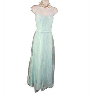 💰David's Bridal Strapless Mint Dress